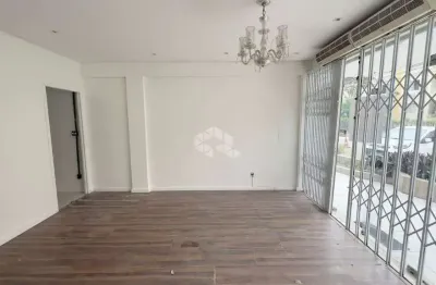 Sala comercial ampla com 90m² privativos e estacionamento para visitantes na trindade florianópolis