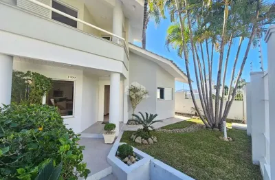 Casa com 3 quartos à venda na Rua Santa Rita de Cássia, 1329, Coloninha, Florianópolis