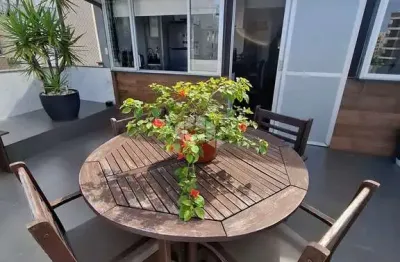 Cobertura com vista panorâmica e 3 quartos próxima à ufsc na carvoeira florianópolis