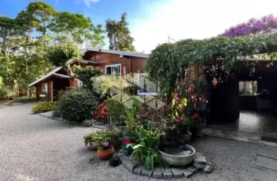 Residência ampla com 7 quartos e 5 vagas na guarda do cubatão palhoça