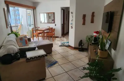 Apartamento 2 quartos com ar condicionado e 1 vaga no itacorubi