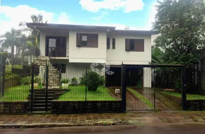Casa com excelente localização próximo ao centro de garibaldi.
