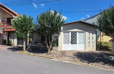 Casa com 5 quartos à venda na Rio Branco, 1626, Cairú, Garibaldi