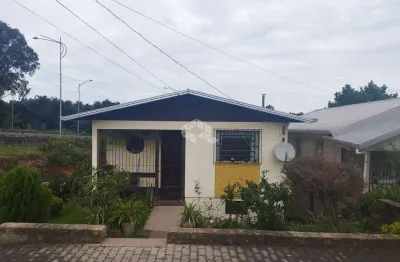 Casa com 3 quartos à venda na Rio Branco, 12, Cairú, Garibaldi