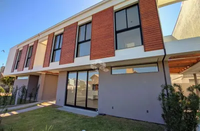 Casa/sobrado com 03 quartos/dormitórios, 02 vagas e 89m² no bairro campo duna em garopaba.