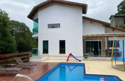 Casa, semi nova, com 4 suítes 6 vagas  300,00 m² serra da cantareira