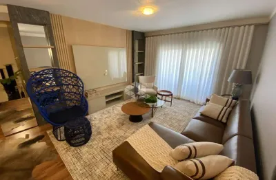 Apartamento mobiliado e decorado no centro de gramado!!