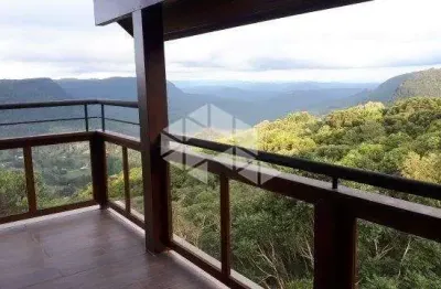Cobertura duplex com vista para o vale dos quilombo
