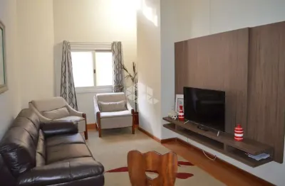 Apartamento 04 dormitórios, 128m² privativos, 1 vaga, na praça das rosas, coração de gramado