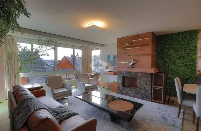 Apartamento 4 dormitórios,  310m² privativos, 2 vagas, no centro de gramado