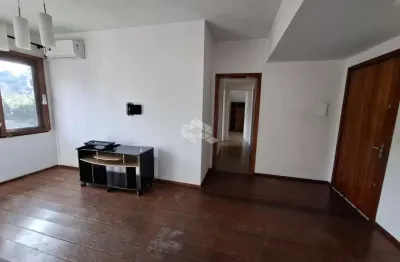 Apartamento 2 dormitórios, no centro de gramado, a uma quadra da igreja
