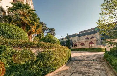 Apartamento 4 dormitórios 436m² privativos, 4 vagas, no Jardim Bela Vista em Gramado