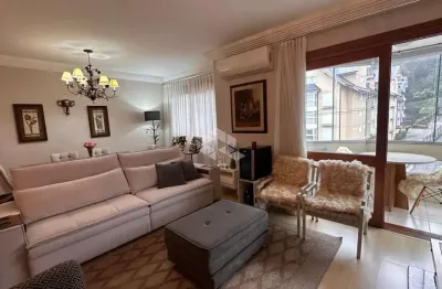 Apartamento na borges, 2 dormitórios, 1 vaga, no centro de gramado