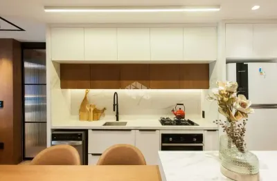 Apartamento com 2 dormitórios (1 suíte), 73,58m², próximo ao centro de gramado.