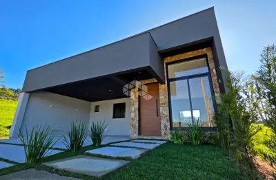 Casa de 3 dormitórios, uma suíte, duas vagas, no bairro ermo em guaíba-rs
