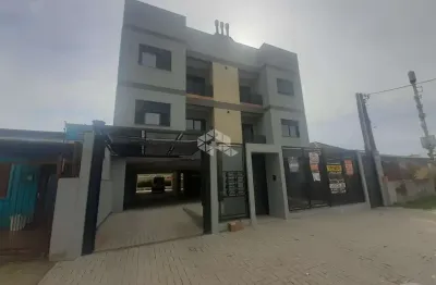 Apartamento à venda, com 2 dormitórios, 1 box garagem, 1 banheiro, sala e cozinha, em condomínio