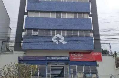 Sala comercial à venda localizada na galeria panorâmica, centro de guaíba/rs