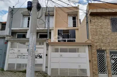 Casa com 3 quartos à venda na Luiz De Almeida Fernandes, 574, Itaquera, São Paulo