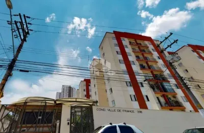 Apartamento no condomínio ville de france com 2 dormitórios e uma vaga