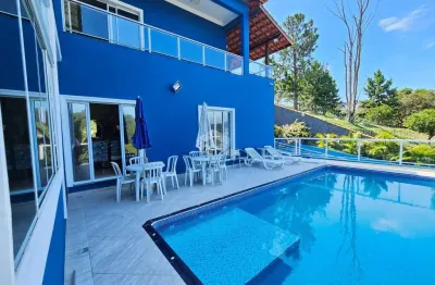 Casa em condominio 3 dorms,1 suite/hidro+piscina aceita pet - cotia/sp