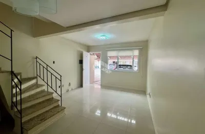 Sobrado com 2 dormitórios em condominio fechado em canoas /rs