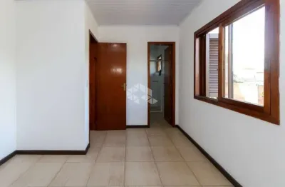 Sobrado em condominio com 2 dormitorios , 01 suite e 3 banheiros em niteroi.