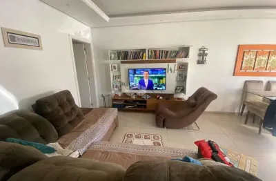 Casa 3 dormitórios, sendo 1 suíte, 2 banheiros, espaço gourmet com churrasqueira. parque amador esteio