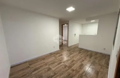 Apartamento reformado, 2 dormitórios, 1 banheiro, 1 vaga de garagem. porto leon. canoas