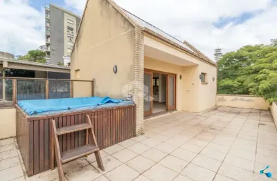 Casa em condomínio fechado com 4 quartos à venda na Rua Miguel Couto, 866, Menino Deus, Porto Alegre