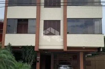 Cobertura de 04 dormitórios com garagem no bairro santa maria goretti próxima a assis brasil