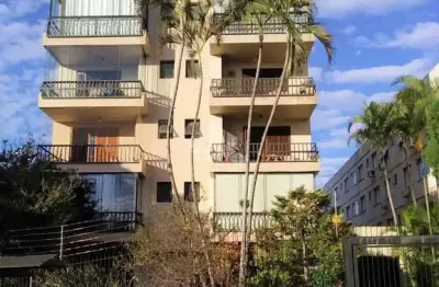 Cobertura 2 quartos com dependência, 2 garagens e piscina no bairro higienópolis