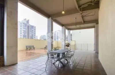 Apartamento 3 dormitórios c/ dependência de empregada e  garagem no bairro auxiliadora