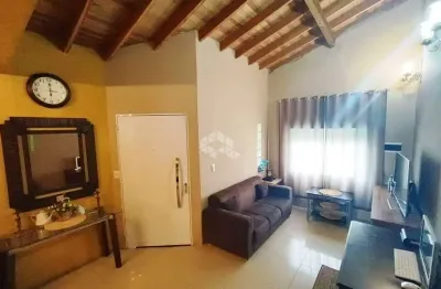 Casa à venda, 2 dormitórios, pátio, parque santa fé, zona norte porto alegre.