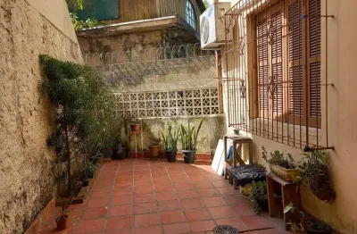 Apartamento com 2 quartos à venda na Avenida Protásio Alves, 2344, Petrópolis, Porto Alegre