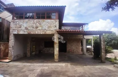 Casa/sobrado à venda, 510m², 5 dormitórios sendo 3 suítes, 5 vagas, bairro vila nova, porto alegre/rs