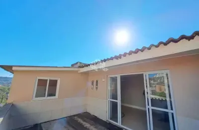 Cobertura à venda, 2 quartos com vaga no bairro medianeira em porto alegre/rs.