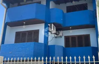 Casa com 4 dormitórios/quartos linda vista no partenon