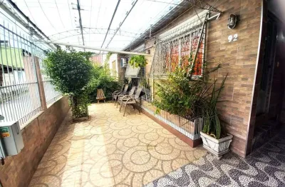 Casa à venda no Morro Santana, semi mobiliada,  com 3 quartos, garagem fechada local muito seguro