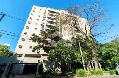 Apartamento à venda no bairro higienópolis, com 3 dormitórios, 1 suíte, sacada, churrasqueira, lareira e 2 vagas