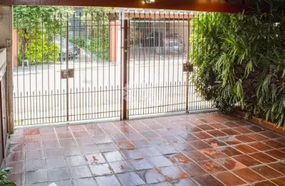 Casa em campo belo com 147m², 3 dormitórios e 2 vagas