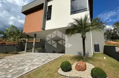Casa alto padrão a venda condominio quintas da boa vista