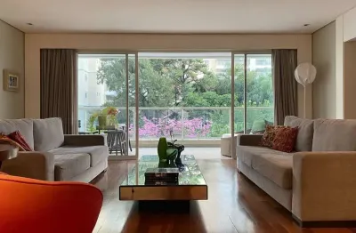 Apartamento charmoso e aconchegante com excelente localização.