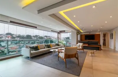 Lindo apartamento, todo reformado, excelente localização, 161m², 3 suítes, para vender por r$ 2.250.000,00!