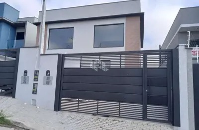 Lindo casa térrea, excelente localização, vista para pedra grande, 3 suítes, para vender por r$ 1.050.000,00!