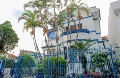 Casa residencial com 4 dormitórios no bairro são joão em porto alegre