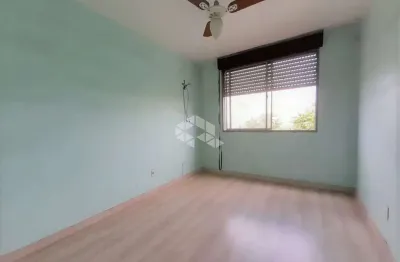 Apartamento 2 dormitórios, elevador, no bairro humaitá, em porto alegre.
