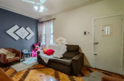 Apartamento 3 dormitórios espaçosos no bairro navegantes em porto alegre
