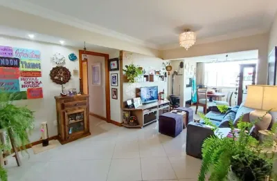 Apartamento 2 dormitorios com suite, sacada, vista, andar alto, 2 vagas cobertas 84m2