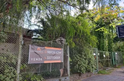 Excelente pavilhão localizado no bairro navegantes em porto alegre.