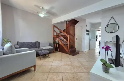 Casa, 3 dormitórios, em condomínio, com vaga dupla, com infra completa!